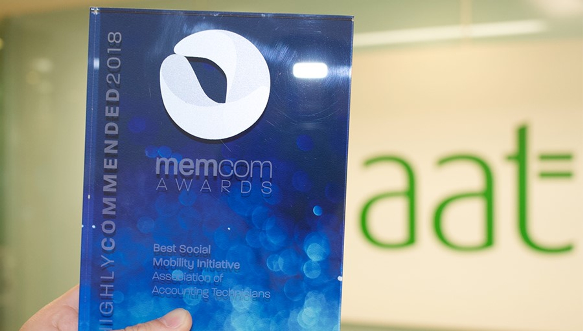 Memcom award